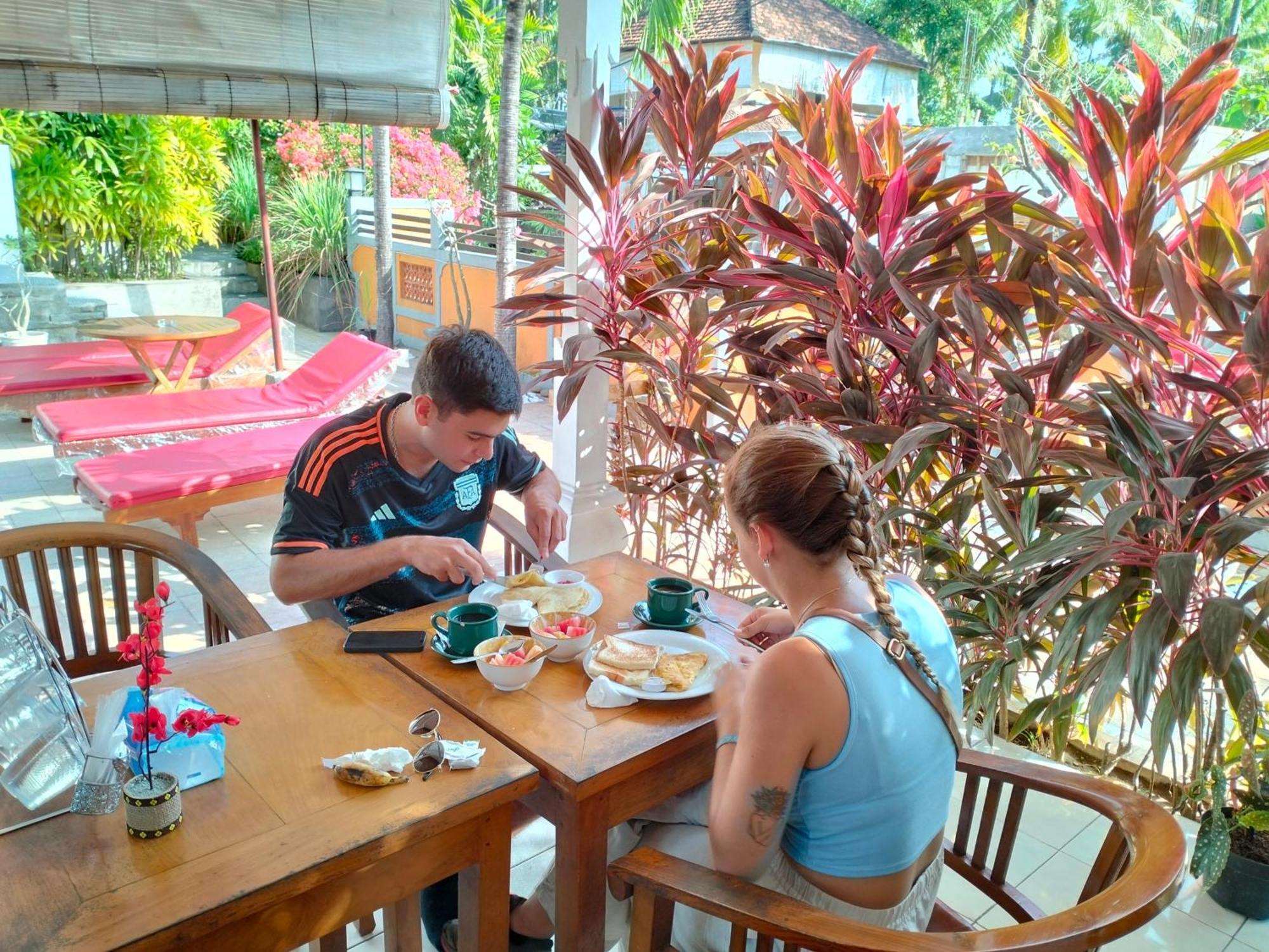 Kaia Lovina Guest House 외부 사진
