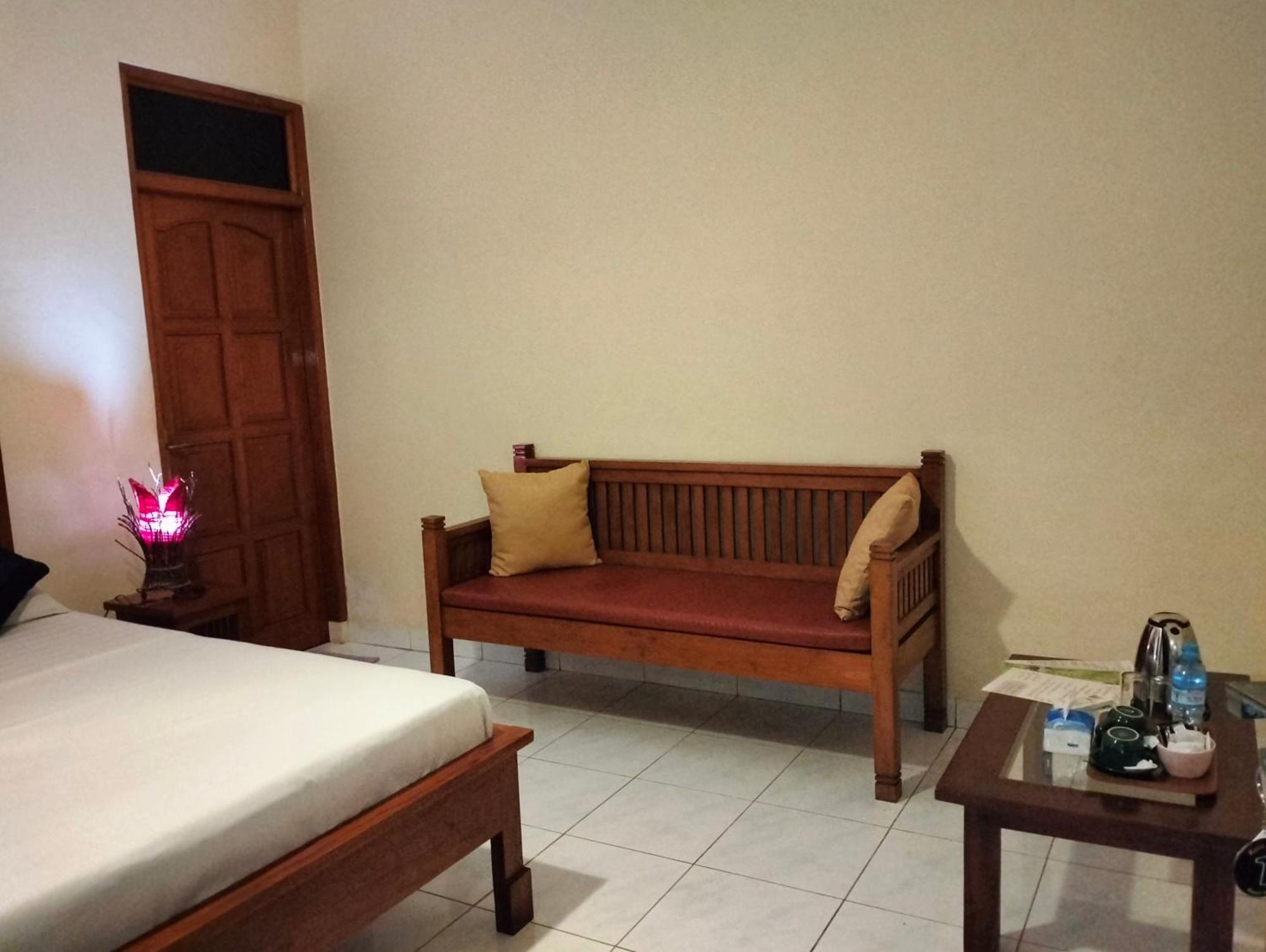 Kaia Lovina Guest House 외부 사진